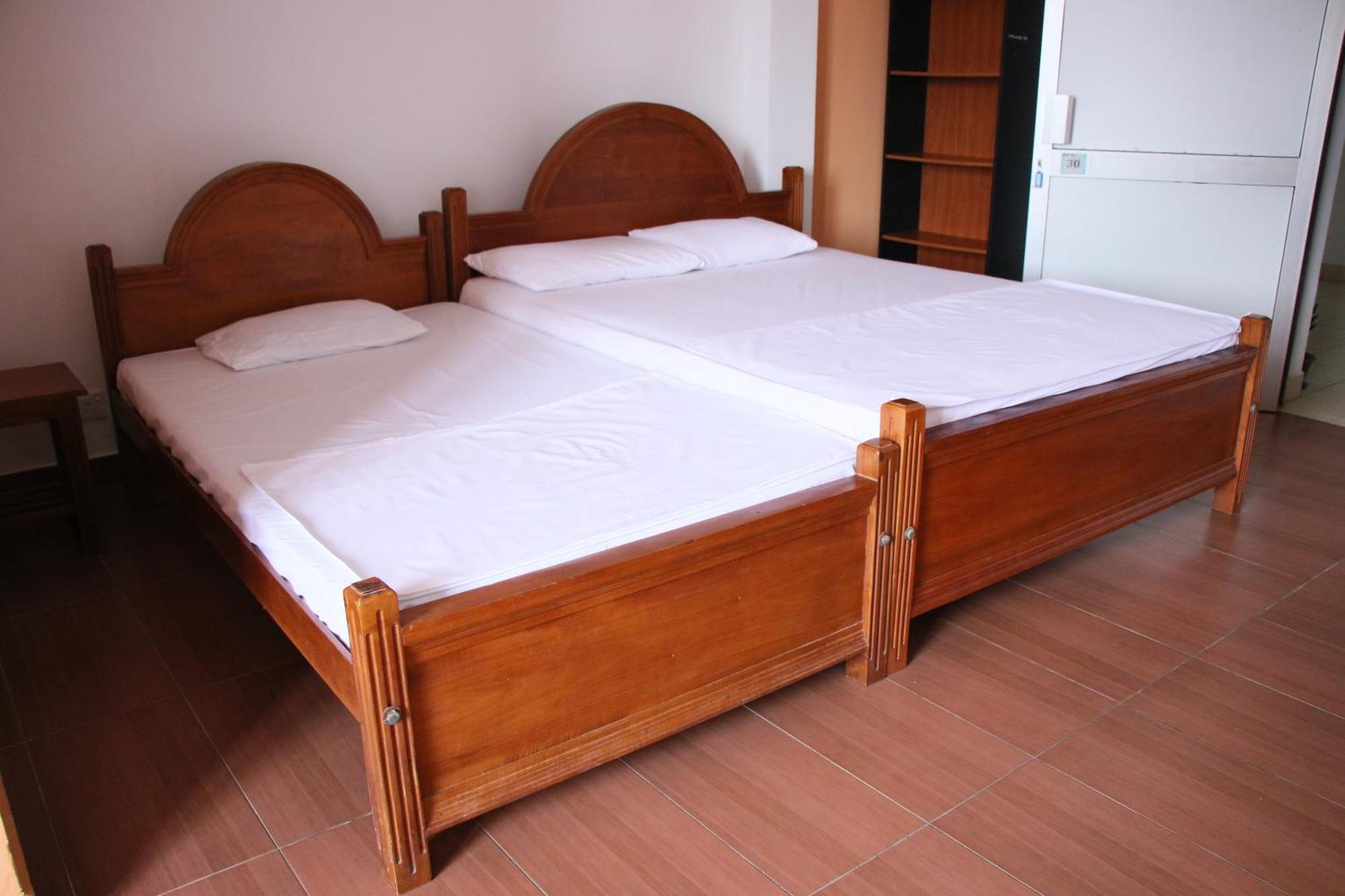 Caritas Rest Hotel Galle Exterior photo
